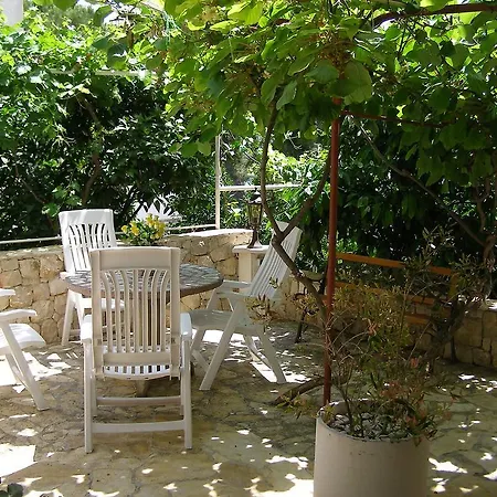 דירה Tija טרוגיר